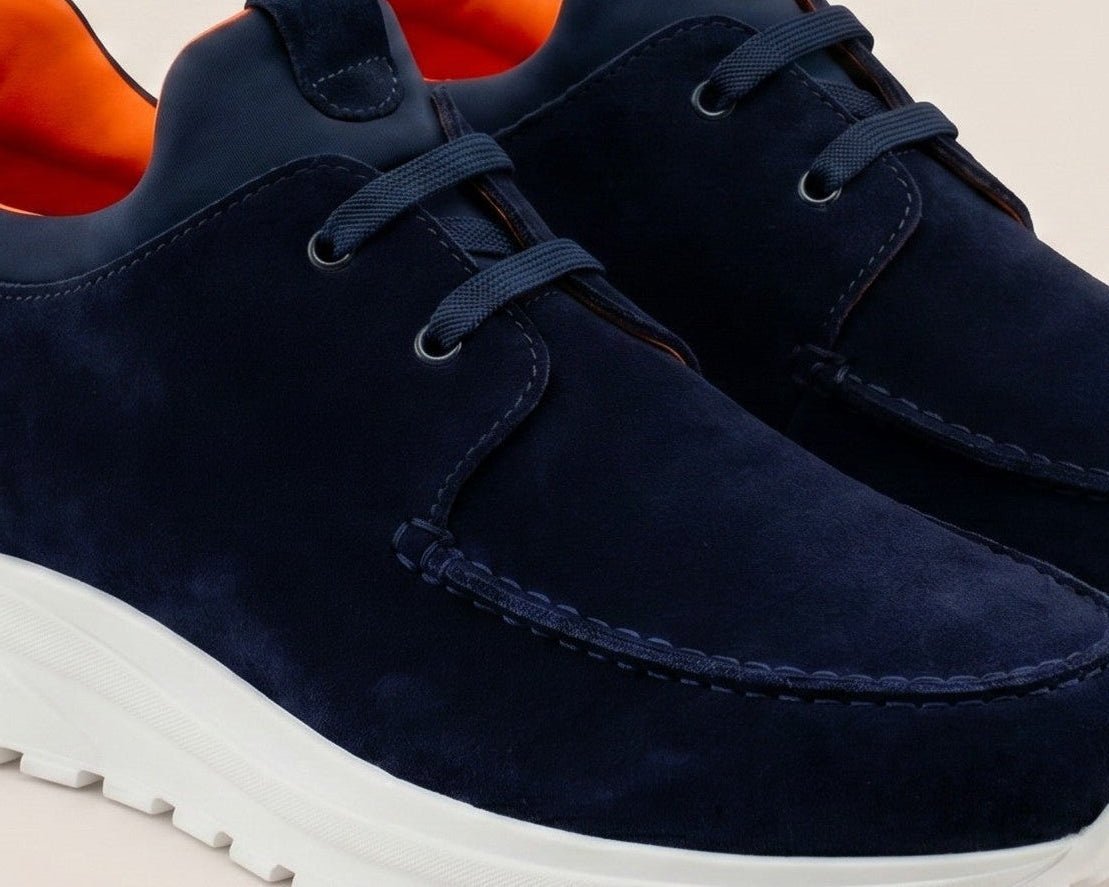 Soho 01 V² sneakers in dark navy Italian Mastrotto suede, detail view