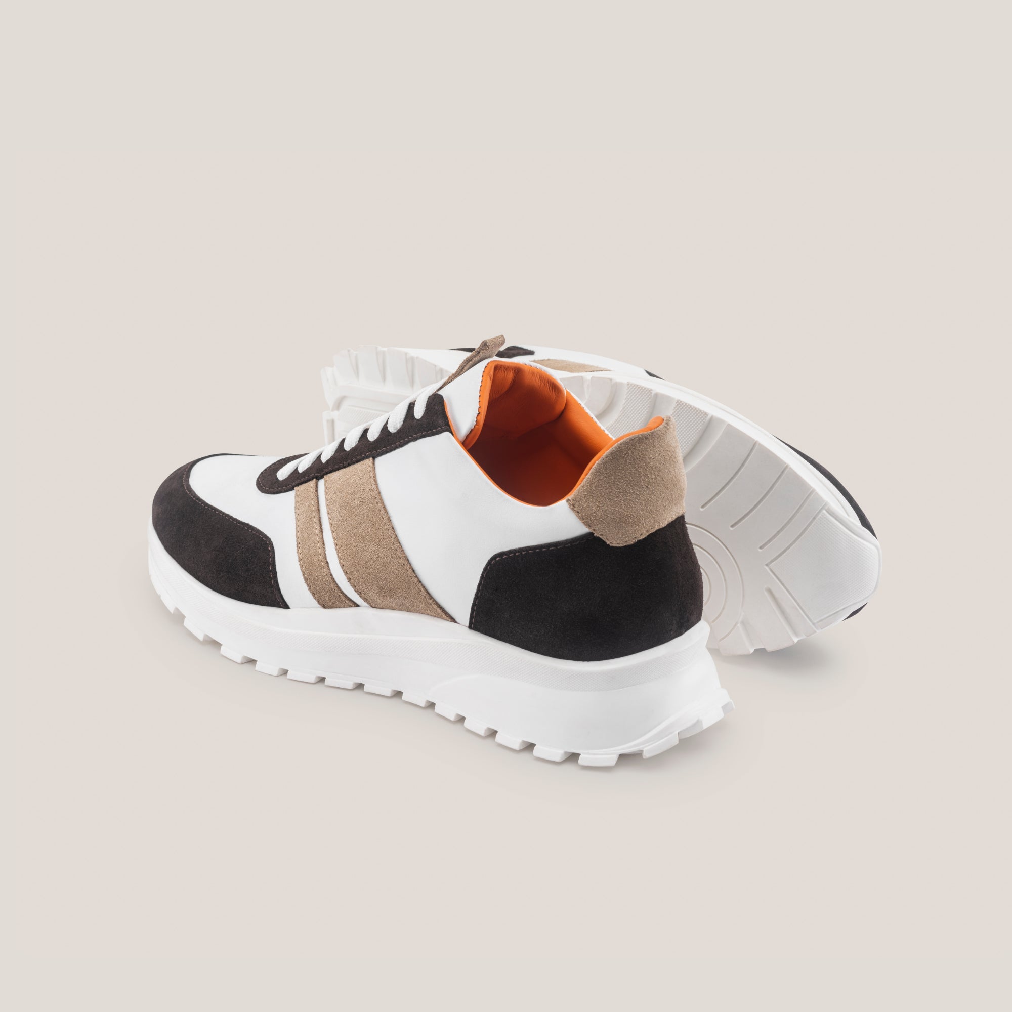 Soho 03 - White Calf Brown Suede Duo - Sneaker — back view | Reinhard Frans